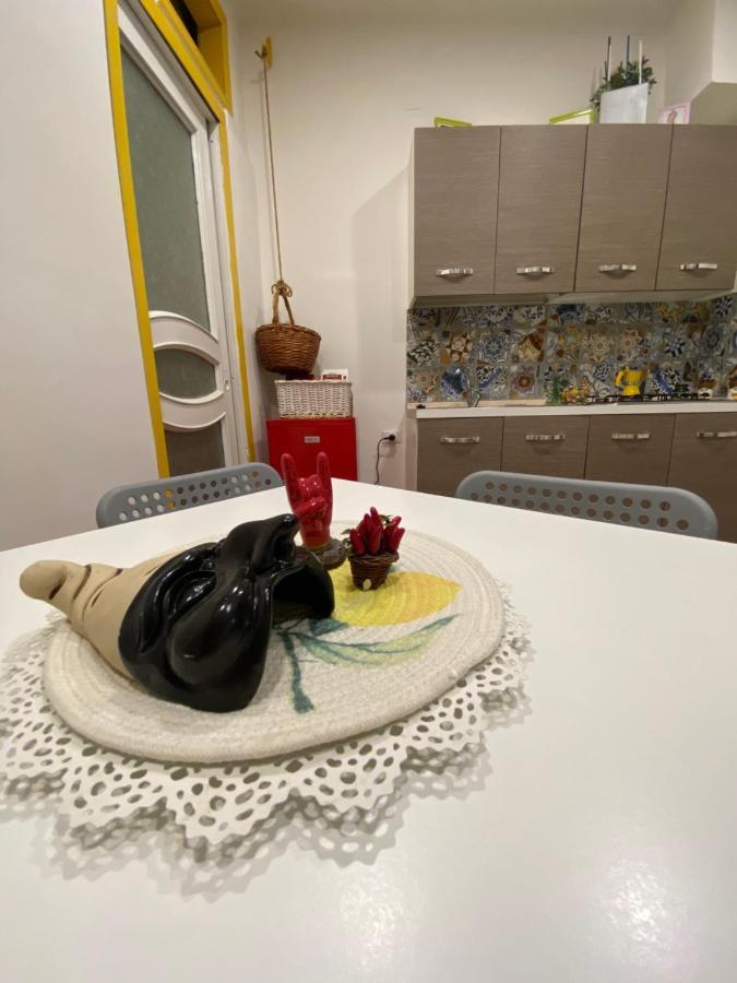 Annare Lägenhet Neapel Exteriör bild